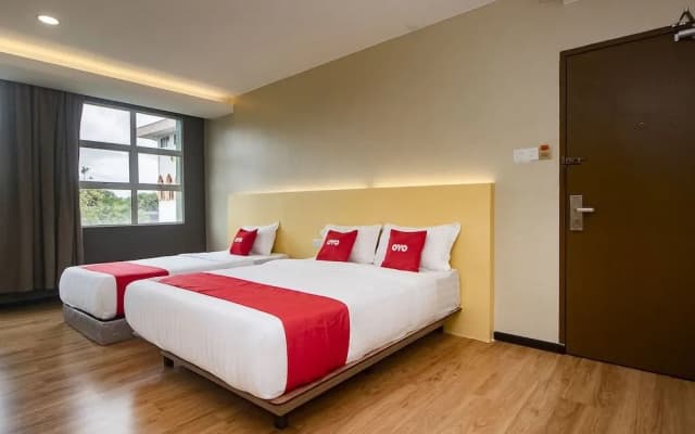 Towermas Hotel - photo 3
