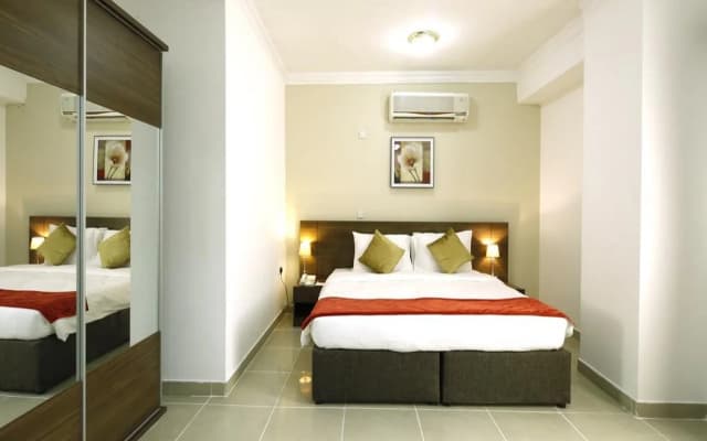 Lavilla Inn - photo 5