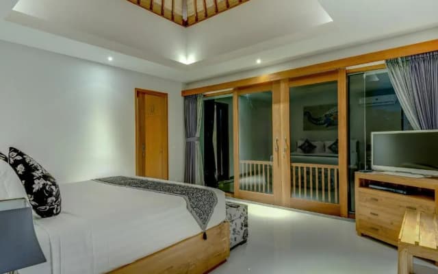 Villa Taksu Legian - photo 3