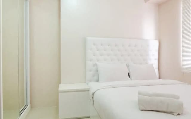Simply 2BR at Bassura City Apartment - photo 4