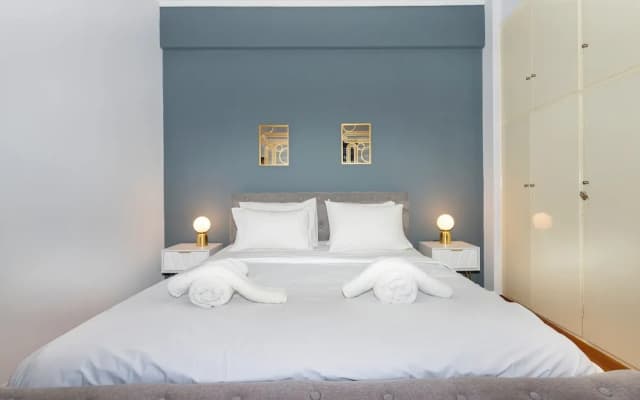Chic 1-Bedroom near Panathenaic Stadium - photo 5