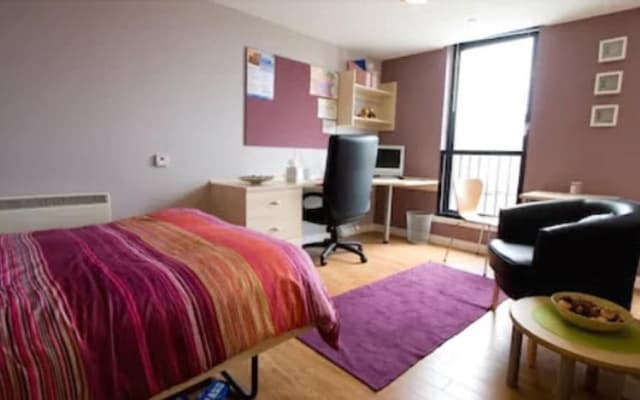 Portsburgh Court - Campus Accommodation - photo 3