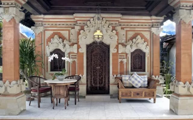 Teja Guest House & Gallery - photo 2