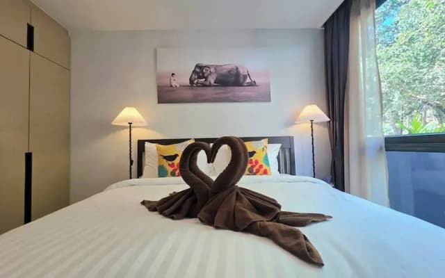 Room-a301- 1 Bedroom Corner Condo Forest - photo 3