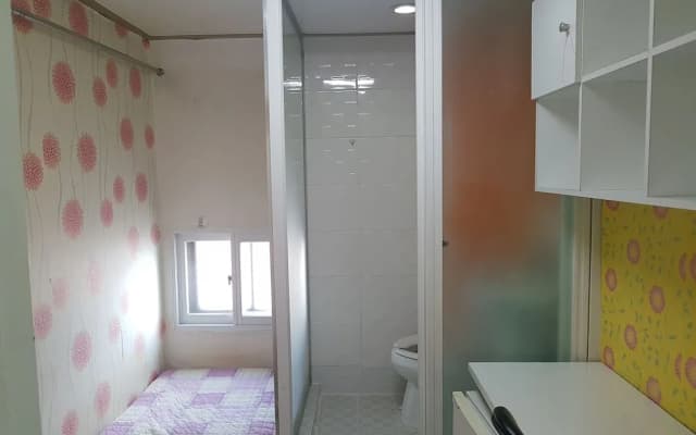 Merdiang Livingtel Single Room - photo 3