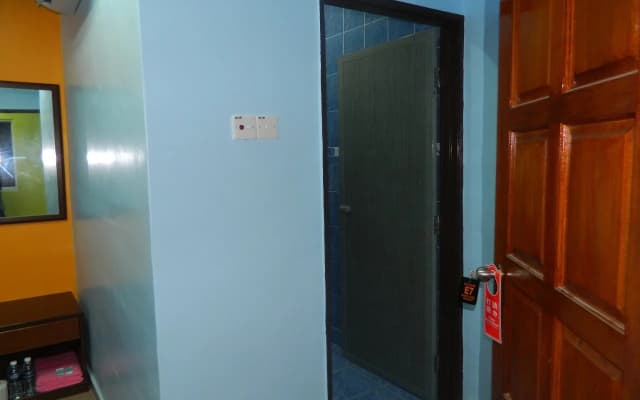 Riverside Hotel - photo 3