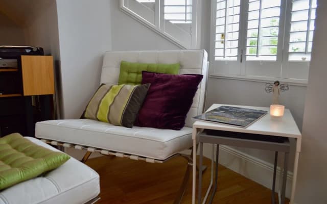 Stunning Loft Flat With Garden - photo 3
