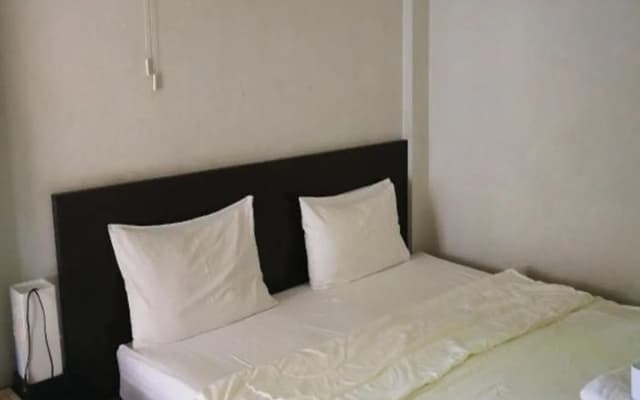 Ampawan Guesthouse - photo 5