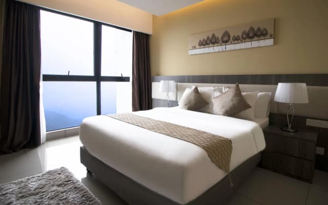 Sky D'Mont Suites - photo 3