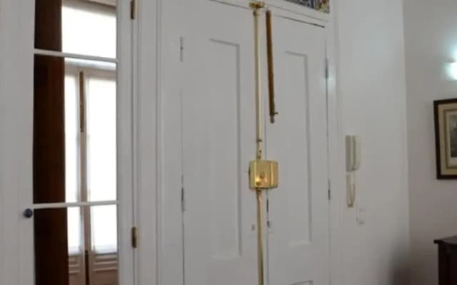 Charming Apartment Central Lisbon - photo 3