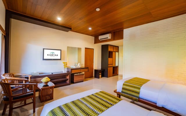 Wina Holiday Villa - photo 2