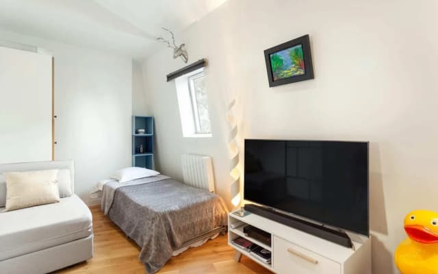 Large Studio in the Heart of Paris, for 4 People - photo 2