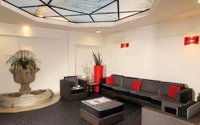 Hotel del Corso - photo 2