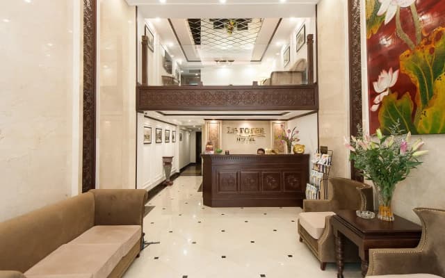 Le Foyer Hotel - photo 2