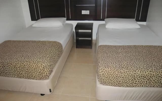 Rainbow Hotel - photo 3