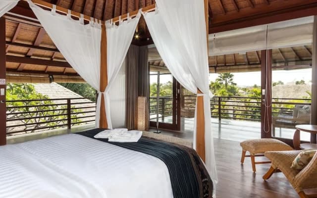 Villa Frangipani Waters - photo 3