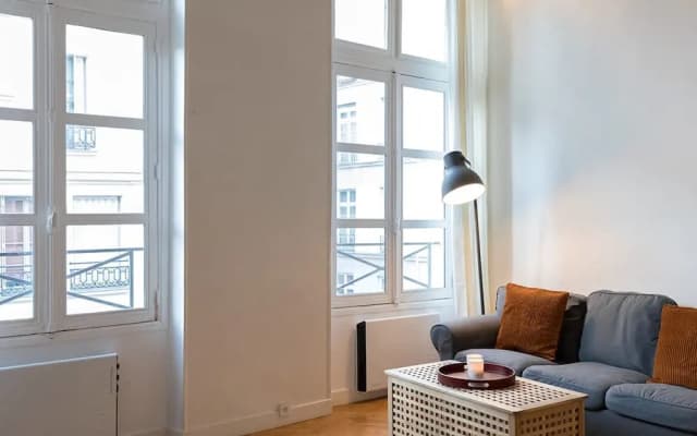 Sunny Dussoubs I Unique 1-br Loft in Montorgueil - photo 2
