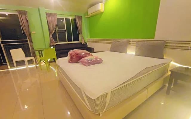 Pattaya Park Apartment - photo 2