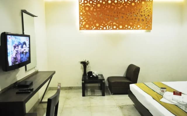 OYO 638 Hotel Maharaja Residency - photo 4