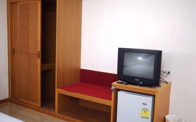 P72 Hotel Walking Street Pattaya - photo 4