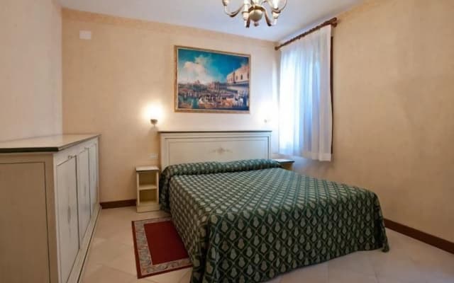 Hotel Atmosphere - photo 4