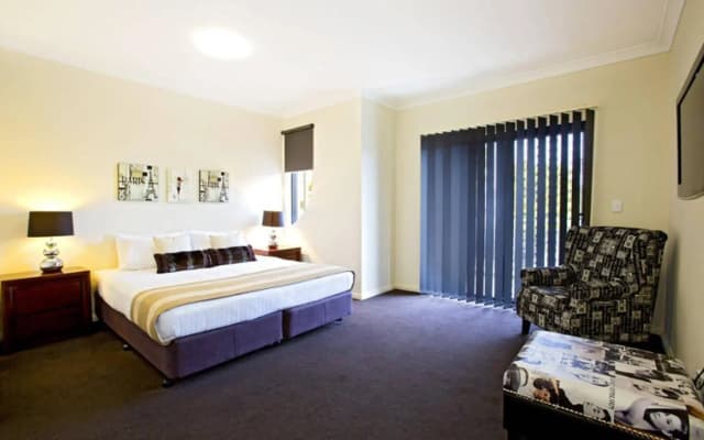 Astina Serviced Apartments - Central - photo 4