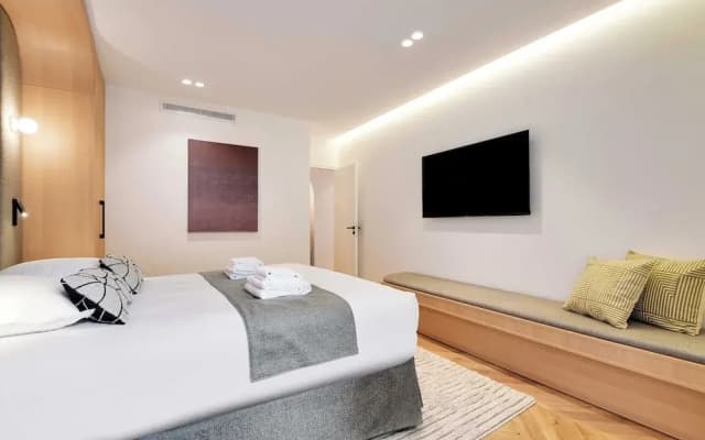 Spacious Flat - 4 Br/10p - Madeleine - photo 3