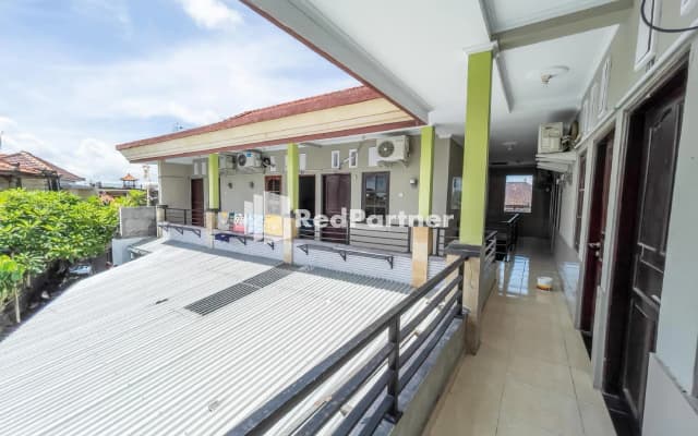 Handika Jaya BS Denpasar Barat RedPartner - photo 4