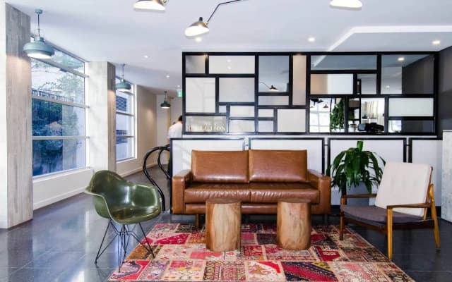 ibis budget Sydney East - photo 2