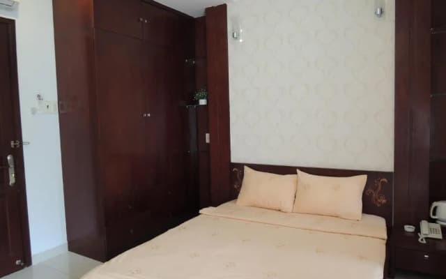 Alupoint Hotel - photo 3