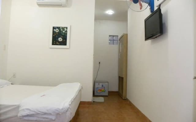 Pink Lotus Hotel - photo 4