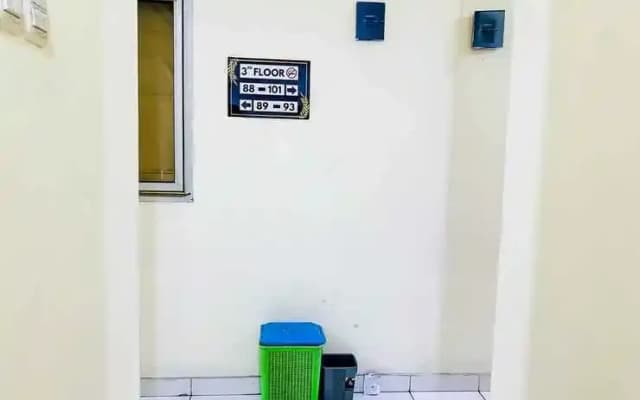 Taisir Residence Near Palmerah Mitra RedDoorz - photo 5
