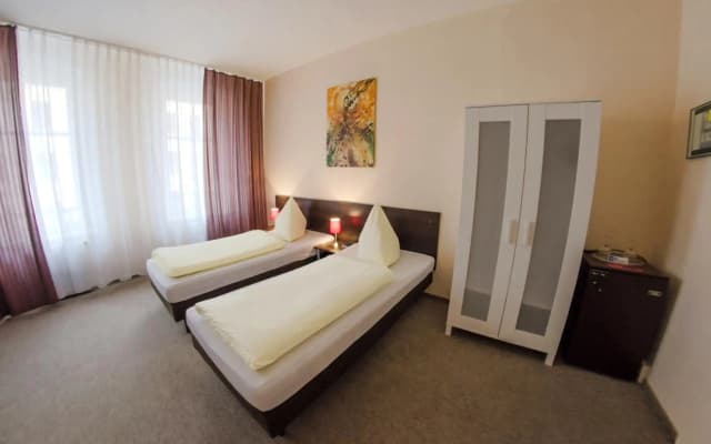 Hotel Pension Victoria - photo 3