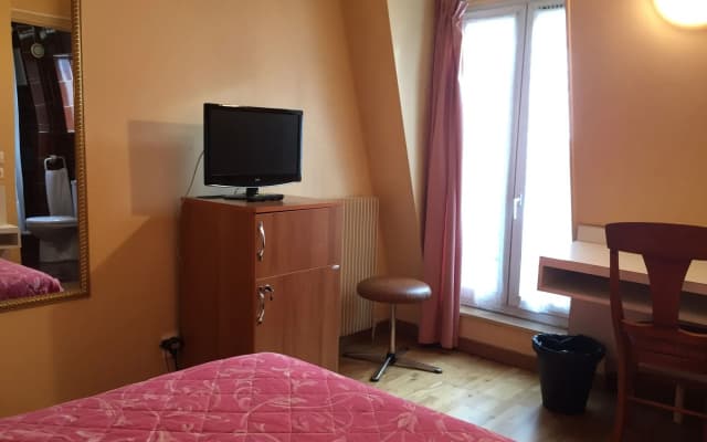 Hôtel des Pyrénées - Nation - photo 3