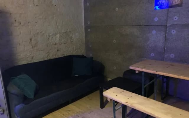 Whole Basement former Pub2 for stag do, men's cave - photo 3