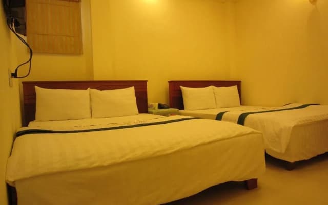 Green Ruby Hotel - photo 3