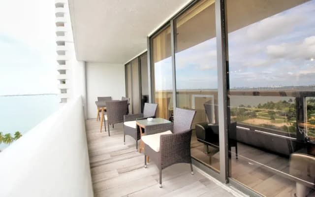 Tranquility on the Bay - photo 2