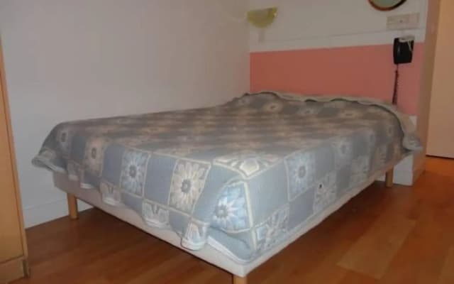 Hotel Santana - photo 5