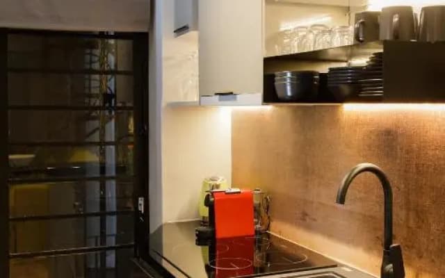 Soho Apartments - photo 4