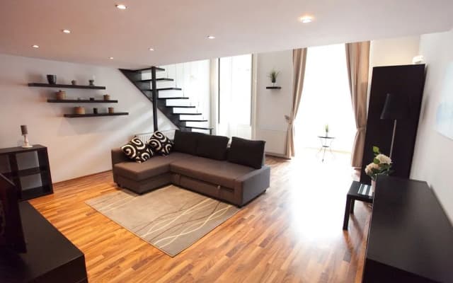 Kiraly Apartment - photo 5