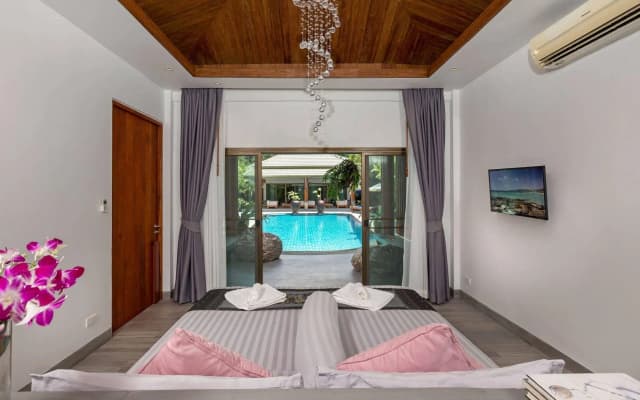 Karon Beach Pool Villa - photo 5