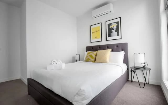 Elegant Stylish Living@mooneeponds Wifi/parking - photo 4
