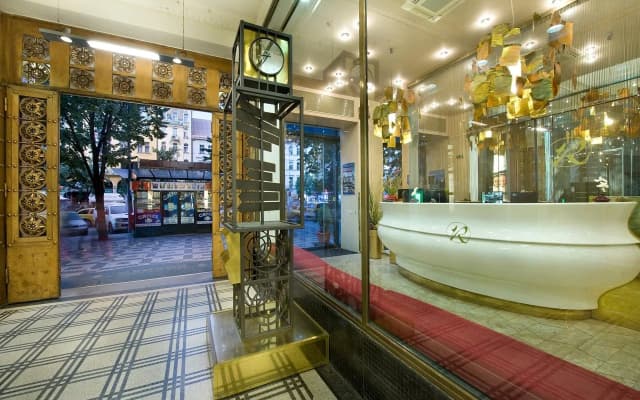 EA Hotel Rokoko - photo 2