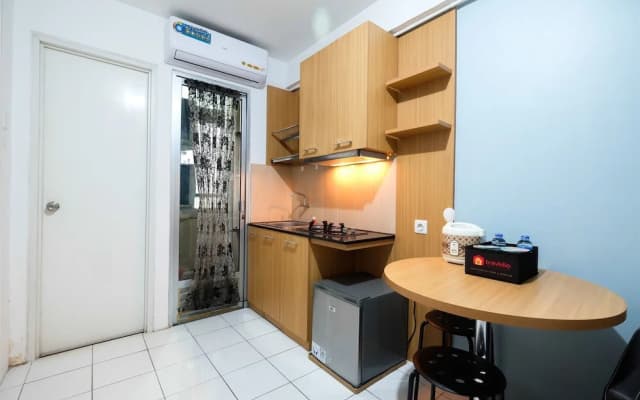 Simply And Homey 2Br Apartment At Kalibata City - photo 3