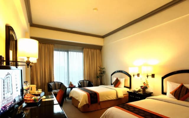 Maxwell Hotel Jakarta - photo 5