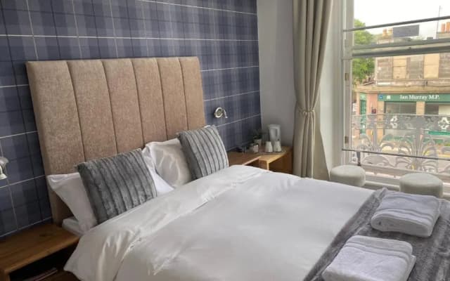 Edinburgh Rays Guest House - photo 2