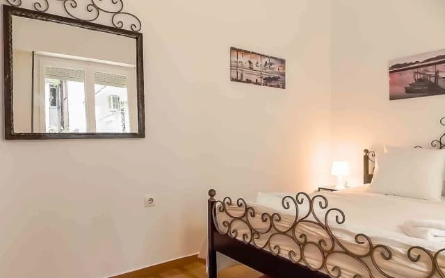 Dervenion-Athens Cozy Apartment - photo 5