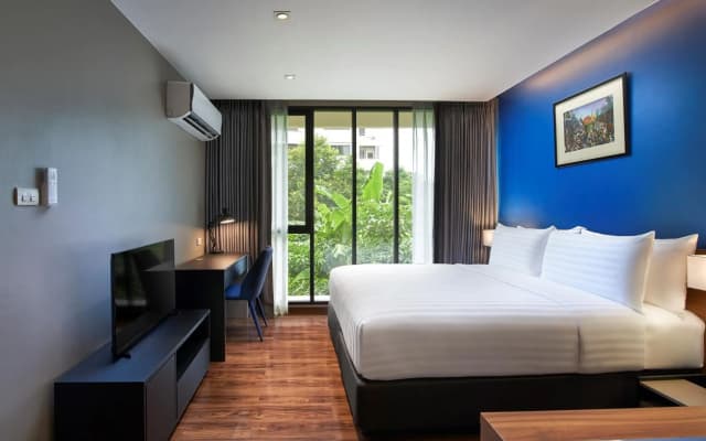 Amp Am House Hotel - photo 2