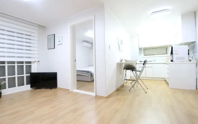 Houseinhongdae6 - photo 2