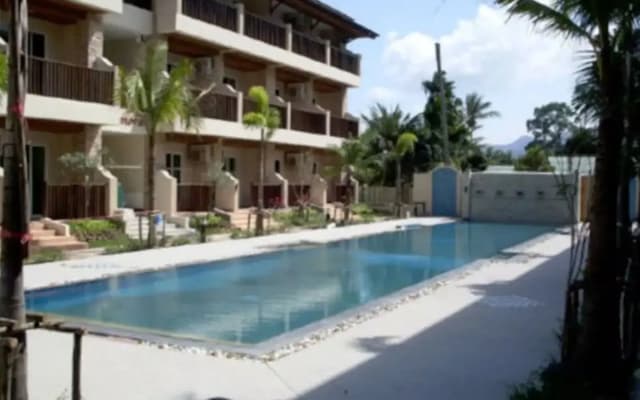 1 Bedroom Apartment Walk to Chaweng Beach - photo 2